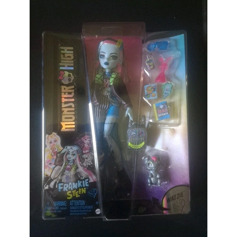 NIP Mattel Monster High Frankie‎ Stein & Watzie Pet 10'' DOLL With Accessories